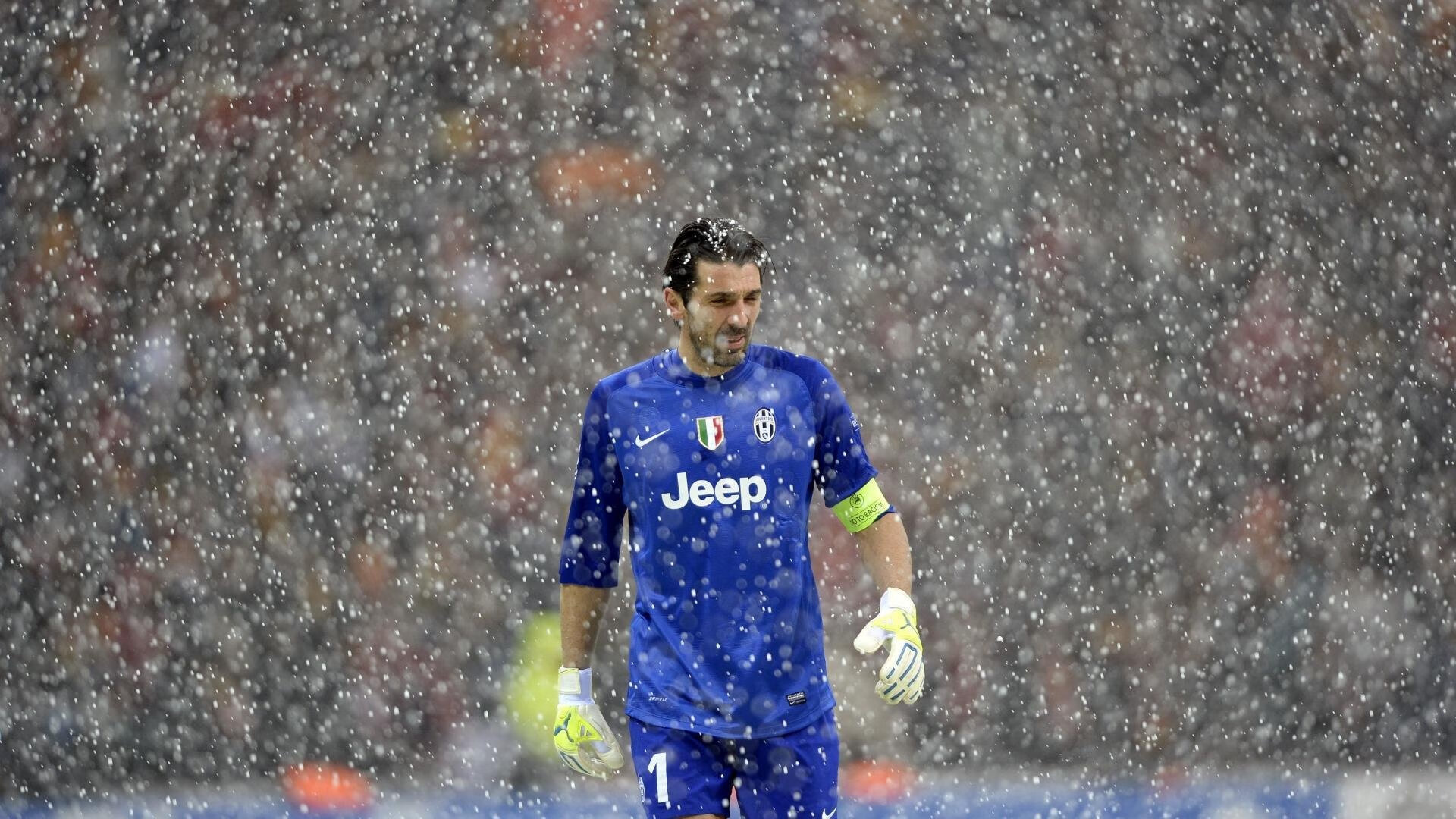 易建联谢幕时代中国男篮新的起点，中国男篮一哥易建联高光